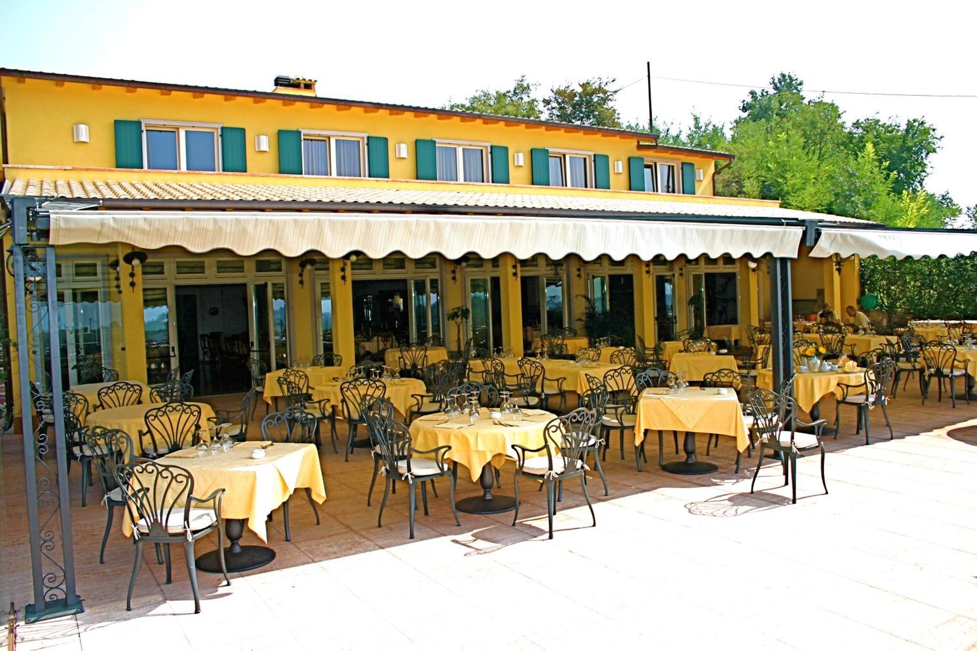 Hotel La Dolce Vita كافايون فيرونيسي المظهر الخارجي الصورة