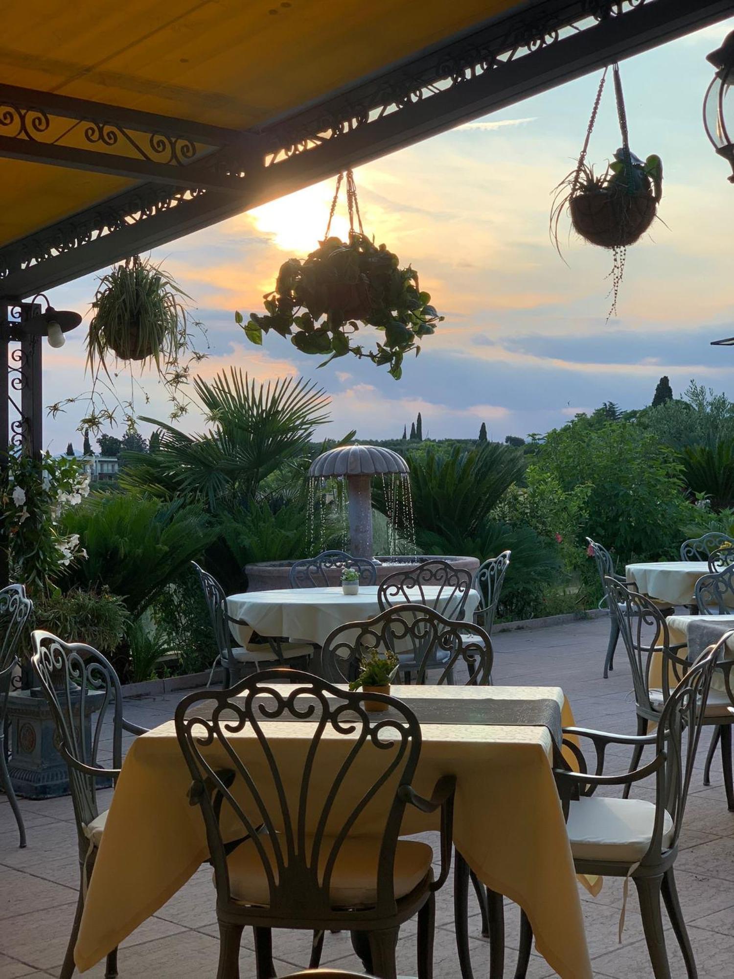 Hotel La Dolce Vita كافايون فيرونيسي المظهر الخارجي الصورة