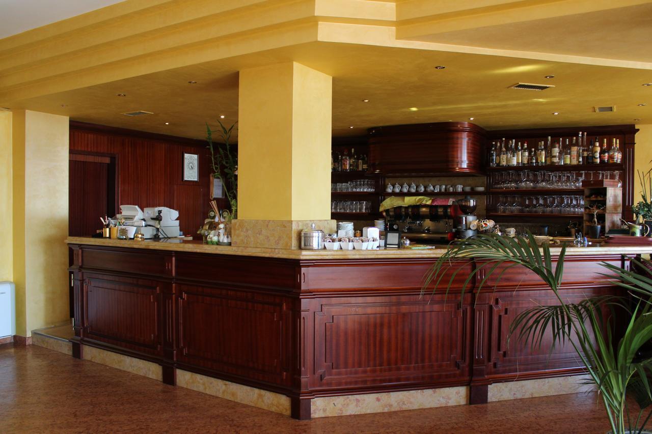 Hotel La Dolce Vita كافايون فيرونيسي المظهر الخارجي الصورة